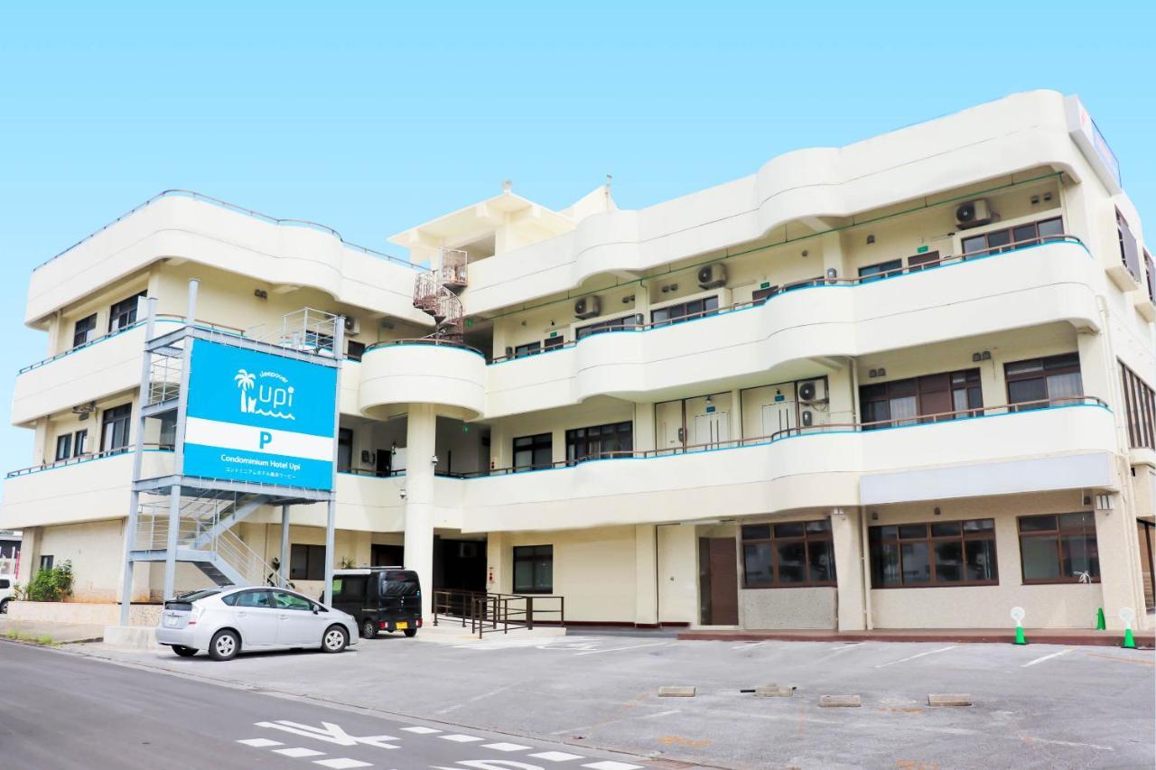 Condominium Hotel Mihama Upi Chatan Luaran gambar