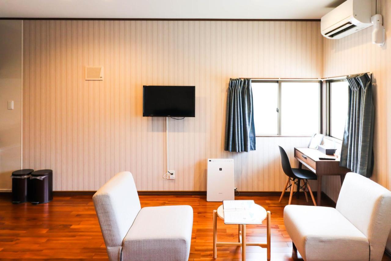Condominium Hotel Mihama Upi Chatan Bilik gambar
