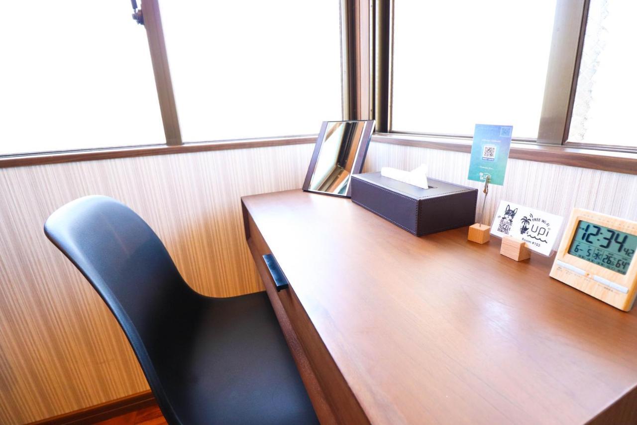 Condominium Hotel Mihama Upi Chatan Luaran gambar