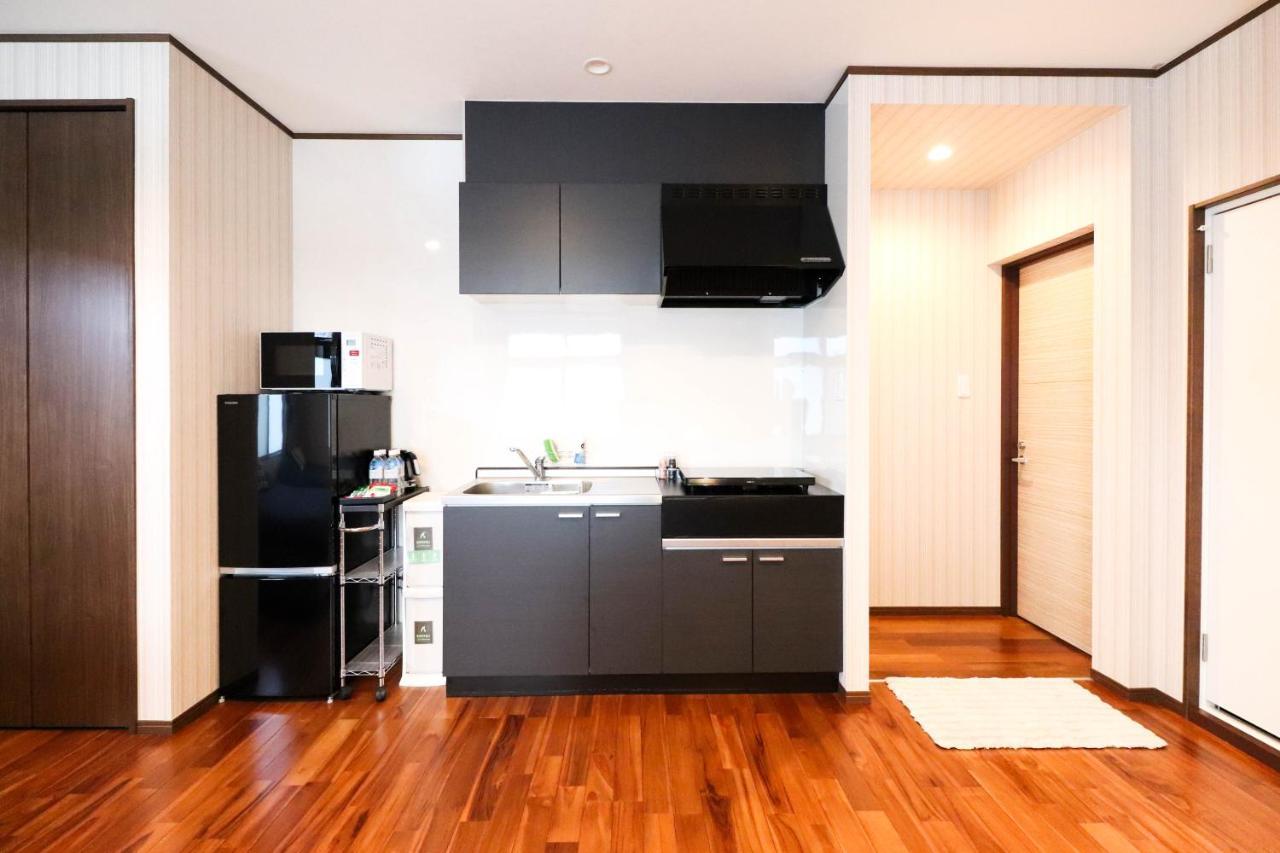 Condominium Hotel Mihama Upi Chatan Luaran gambar